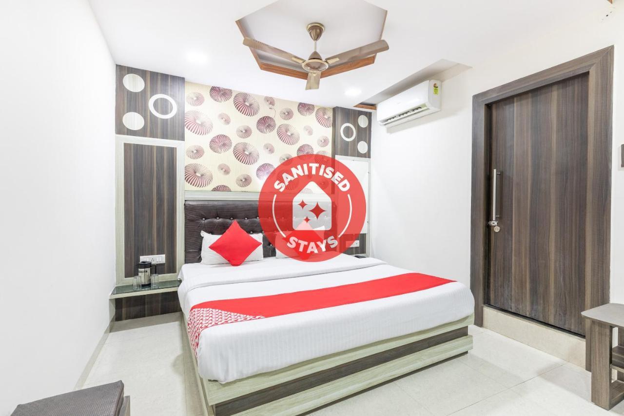 Oyo 45301 Hotel Om Palace Sagar  Экстерьер фото