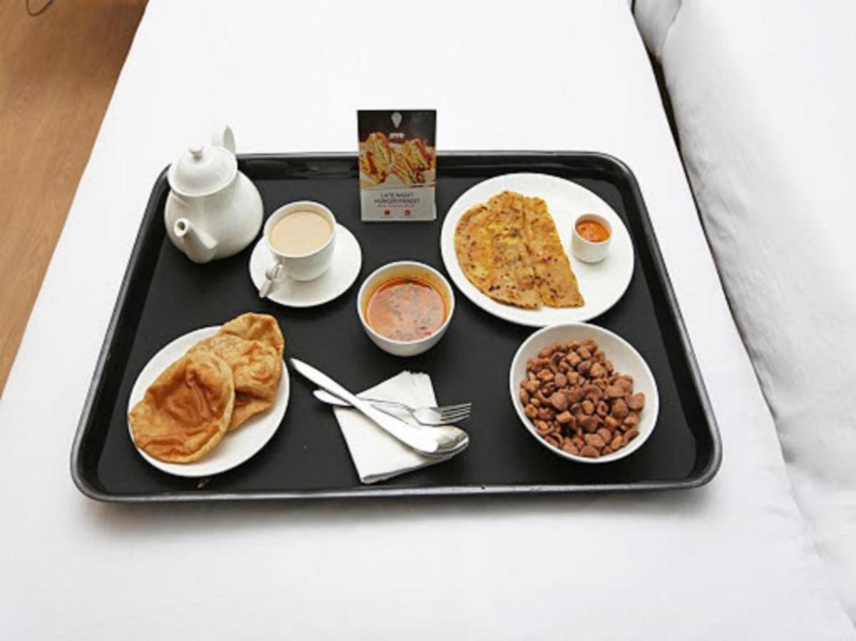 Oyo 45301 Hotel Om Palace Sagar  Экстерьер фото